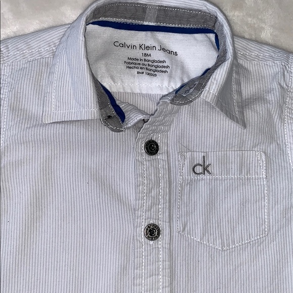 Boys Calvin Klein button down gray white shirt 18M - Picture 6 of 10